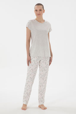 Kad_n Ekru Pijama Tak_m_ Sepette S_rpriz _ndirim