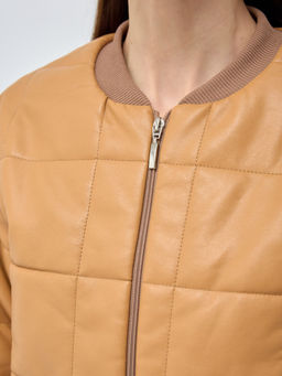 Бомбер стеганый из эко-кожи - Tantino фото 6