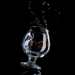 Бокал для коньяка с пулей Непробиваемый, 395 мл