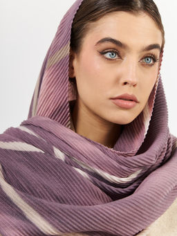 Большой, мягкий, тонкий и очень нежный двусторонний палантин с рисунком