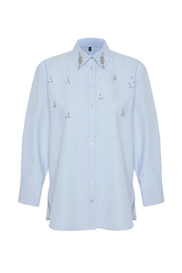 TRENDYOLMILLA Ac?k Mavi Onu Tas Detayl? Regular Normal Kal?p Dokuma Gomlek TWOSS24GO00069 фото 7