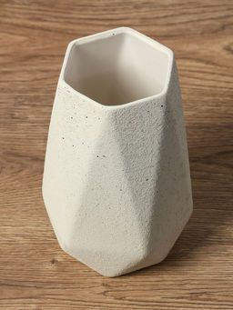 Ваза для цветов «Бэрри», грани, 18.5×11 см, d=7.5 см, керамика, белая