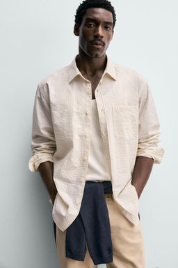 CAMISA REGULAR FIT RAYAS / Amarillo claro