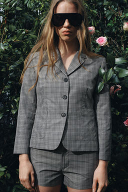 BLAZER CUADROS ZW COLLECTION / Negro / Crudo