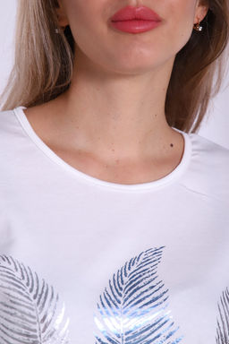 Костюм женский с брюками и футболкой 375