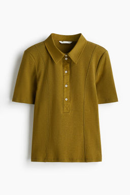 Top con cuello camisero