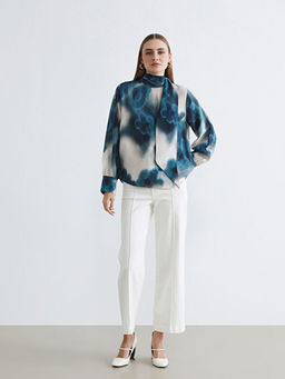 ?al Yaka Batik Desenli Bluz