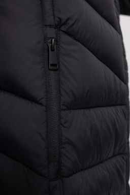 DeFactoFit Водоотталкивающий приталенный крой Стеганый пуховик на молнии с карманом и капюшоном Длинный пуховик Парка  фото 7