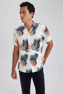 Рубашка из чесаного хлопка с короткими рукавами и воротником в стиле пэчворк стандартного кроя с принтом - Defacto фото 5