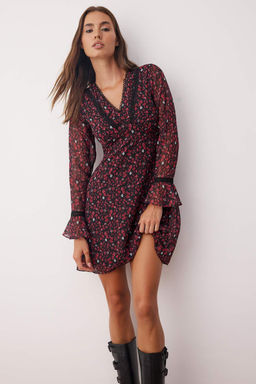 Bordo Cicekli Aksesuar Detayl? K?sa / Mini Astarl? Sifon Dokuma Elbise TWOAW26EL00084