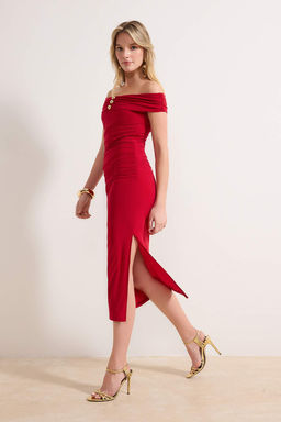 K?rm?z? Kay?k Yaka Midi Astarl? Orme Elbise TPRSS26EL00055