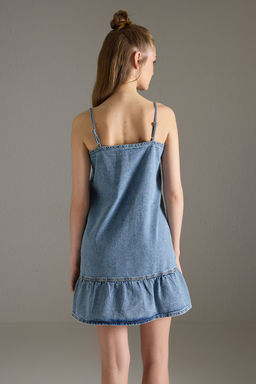 Trendyolmilla Ac?k Mavi Fiyonk/Kurdele Detayl? Etegi Volanl? Mini Denim Elbise TWOSS25EL00736  фото 4