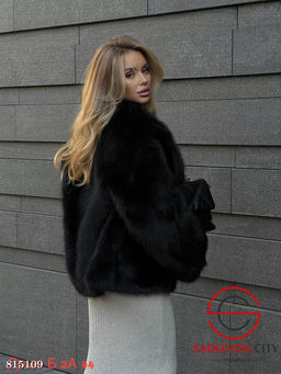 Шуба женская из искусственного меха