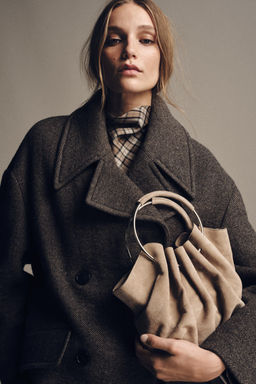 RIGID HANDLE SPLIT SUEDE BUCKET BAG