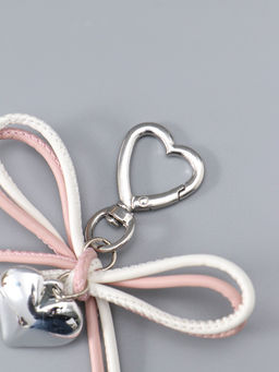 Брелок на карабине "Двойной бант с сердцем" бело-розовый 14х9х1,5 см