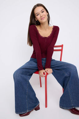 Teen Siyah Havuz Yaka Dugmeli Dantel Detayl? Vucuda Oturan Esnek Orme Bluz TWOAW26BZ00106 - Trendyolmilla фото 5