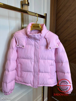 Куртка весенняя с капюшоном