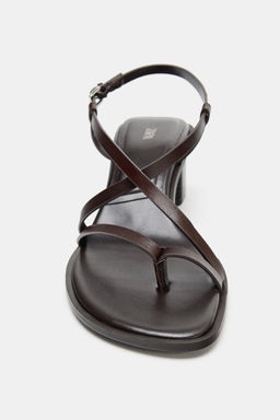 SANDALIA TAC?N ANCHO PIEL / Marr?n - Zara фото 5