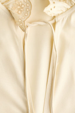 Blusa con ribetes de volante - H&m фото 5