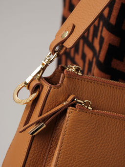 Кожаная сумка Deboro 31075 коричневый лист