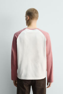 CAMISETA COLOR BLOCK / Blanco / Rosa