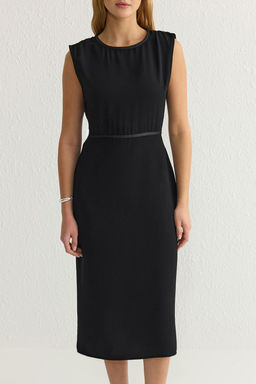 Siyah A Kesim Midi Dokuma Krep Elbise TWOSS25EL00013