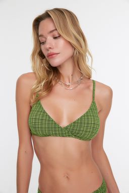 TRENDYOLMILLA Siyah-Beyaz Ucgen Bikini Ustu TBESS21BU0141 фото 4