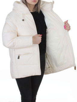 8808 MILK WHITE Куртка зимняя женская (150 гр. холлофайбер)