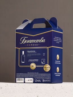 Подарочный набор «Богатства»: гель для душа виски 250 мл и стакан с пулей, Чистое счастье