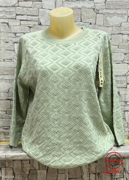 Свитер женский с 3/4 рукавом