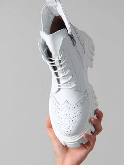 Ботинки 338.21153w. Белый/Байка