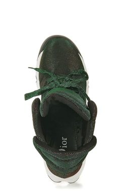 Кроссовки