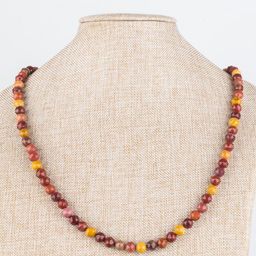 Бусы из Яшмы Мукаит огранка