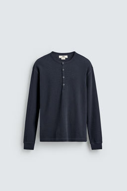 LIMITED EDITION WAFFLE-KNIT HENLEY T-SHIRT - Zara фото 7