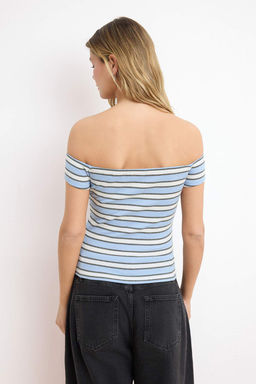 Mavi Cizgili Fitted/Vucuda Oturan Carmen Yaka Buzgulu Fitilli Esnek Orme Bluz TWOSS26BZ00074