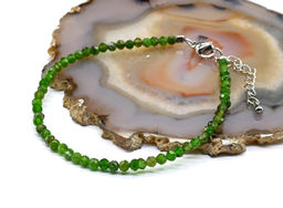 Браслет из хромдиопсида шарик гр.3мм, 19см