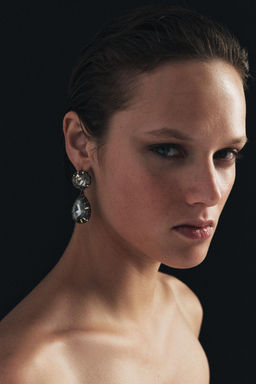 PENDIENTES MET?LICOS JOYAS / Gris antracita - Zara фото 3