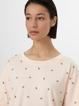 Сорочка ночная женская Mark Formelle бежевая с принтом  фото 3