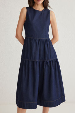 TRENDYOLMILLA Koyu Mavi Volanl? Midi Denim Elbise TWOSS25EL00007