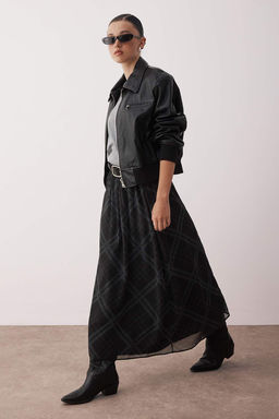 Siyah Sifon Ekoseli Astarl? Uzun Etek TWOAW26ET00044 - Trendyolmilla фото 2