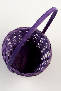 Корзина плетёная для хранения, 13×13×9.5 см, ручка h=21 см, бамбук, фиолетовая