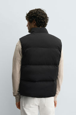 REGULAR FIT PADDED GILET