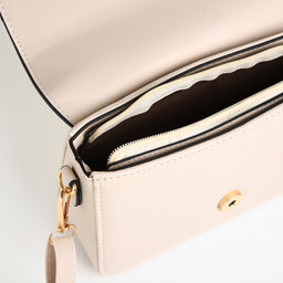 Сумка женская мессенджер на магните, 20×7×12 см, молочная