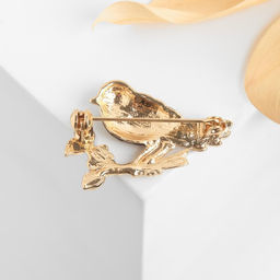 Брошь Птичка на веточке, цветная в золоте - Queen fair фото 2