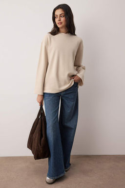 Tas Triko Gorunumlu Yumusak Bisiklet Yaka Relaxed/Rahat Kal?p Orme Bluz TWOAW26BZ00199