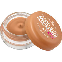 essence Тональная основа мусс Natural Matte Mousse Foundation, 43  фото 2