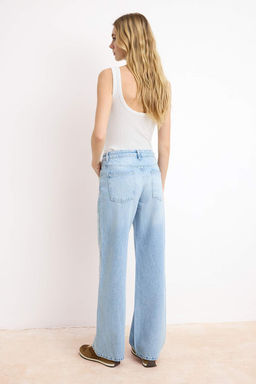 Ac?k Mavi DOKUMLU Normal Bel %100 Pamuk Wide Leg Jeans TWOSS26JE00135