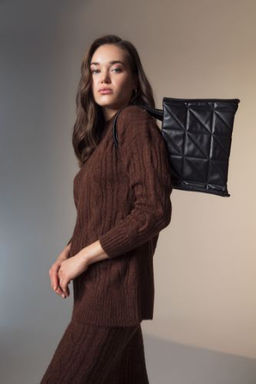 Kad?n Suni Deri El Cantas?