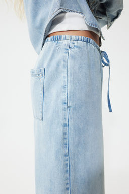 Pantal?n denim con cord?n de ajuste - H&m фото 9