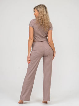 Костюм женский, цвет бежевый